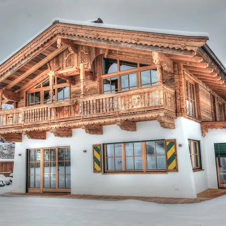 Kaiserwinkl Chalets * Kössen