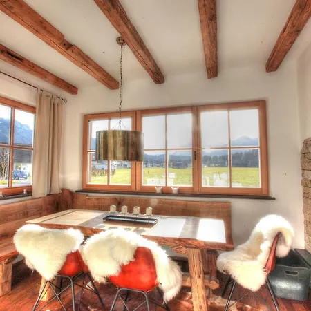 Kaiserwinkl Chalets Appartement *